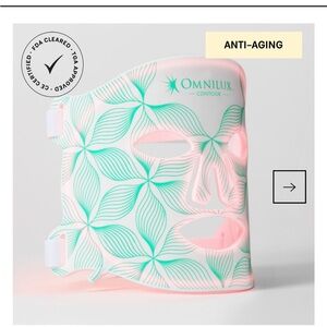 Contour LED Face Mask - White and Green omnilux works great